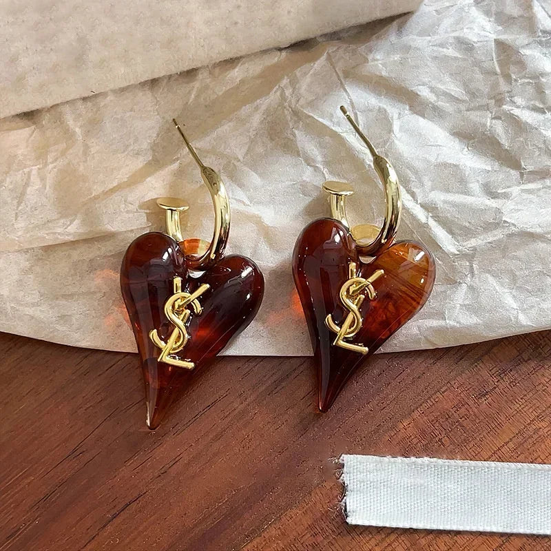 BRINCO SAINT LAURENT VINTAGE CORACAO