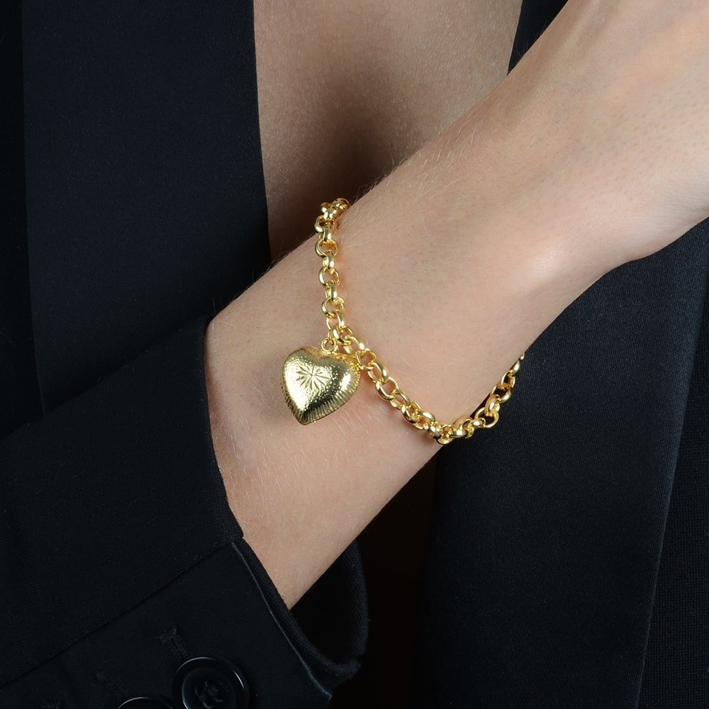 Pulseira Lilith Allure Dourada Elo Português com Coração / Lilith Allure Gold Bracelet Portuguese Link with Heart
