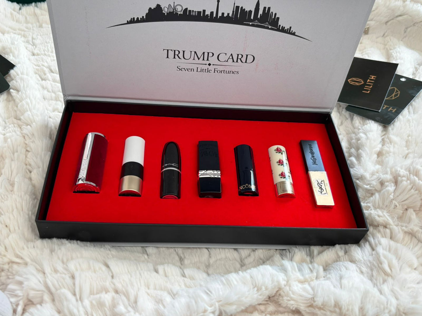 Kit Batons Luxo Y Lilith. Y Lilith Luxury Lipstick Kit