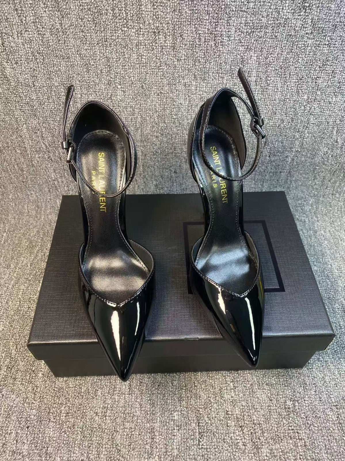 Salto Lilith Opyum Patent Pump YSL