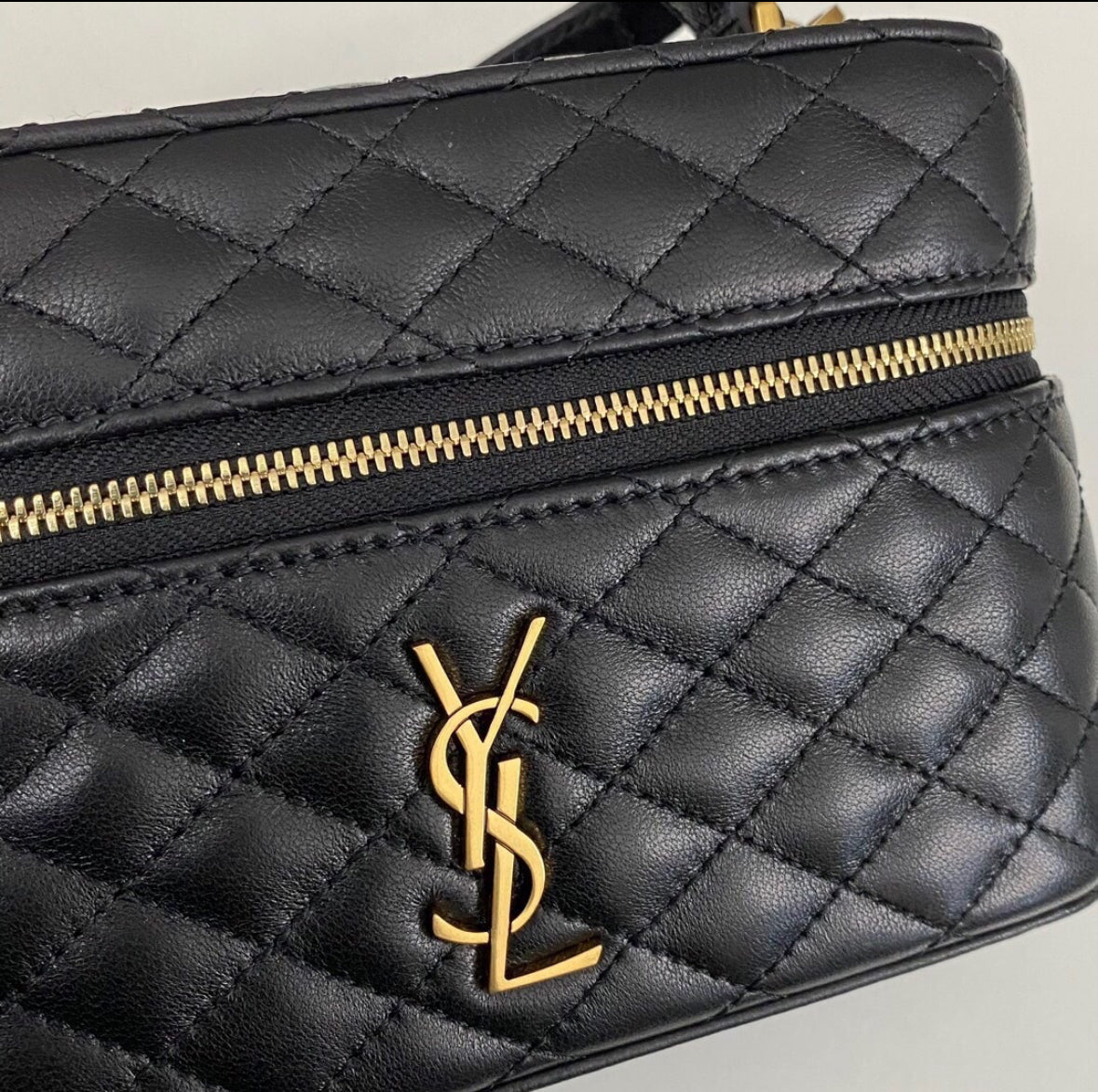 Bolsa Gaby Vanity Bag  Black YSL