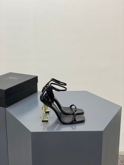 Salto Lilith Opyum Pumps Black YSL