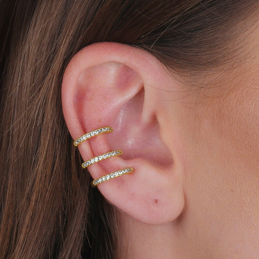 Piercing Lilith Allure Dourado Três Argolas Cravejado de Zircônia. Piercing Lilith Allure Dourado Três Argolas Cravejado de Zircônia