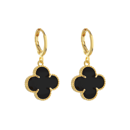 Brinco Lilith Allure Dourado de Trevo com Zircônia Preta / Lilith Allure Gold Clover Earrings with Black Zirconia