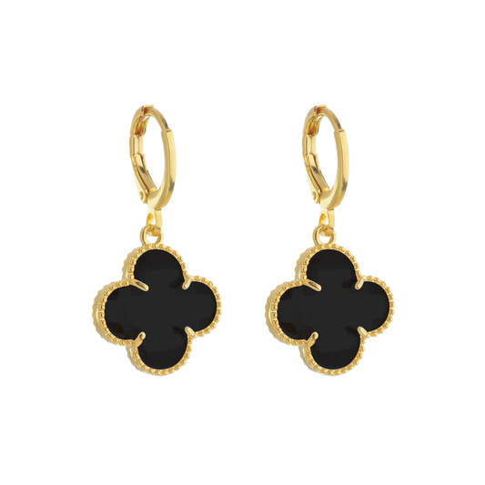 Brinco Lilith Allure Dourado de Trevo com Zircônia Preta / Lilith Allure Gold Clover Earrings with Black Zirconia