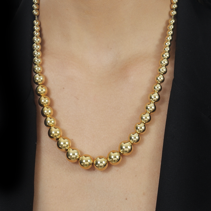 Colar Lilith Allure Dourado de Bolas Crescentes / Lilith Allure Gold Graduated Bead Necklace