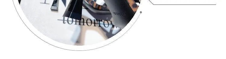 Salto de Couro com Diamantes