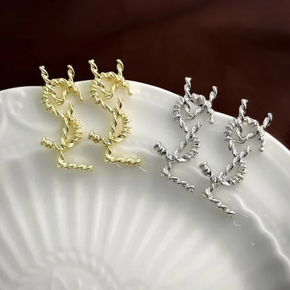 Vintage design francês sentido de metal atmosfera letras em inglês brincos luz luxo alto nível senso de cem brincos femininos