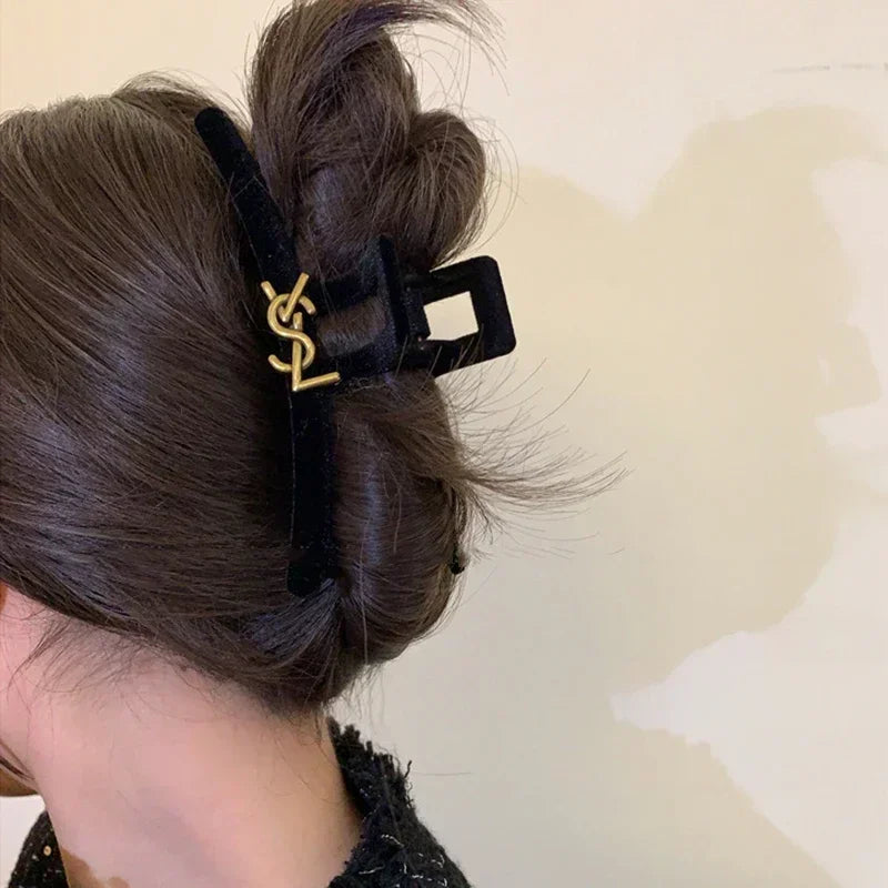 YVES SAINT LAURENT GOLD YAL