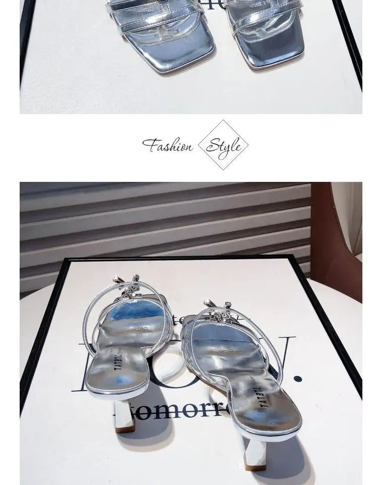 Salto de Couro com Diamantes