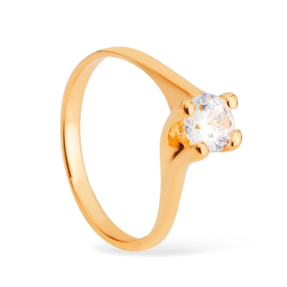Anel Lilith Allure Dourado Solitário com Pedra de Zircônia Pequena / Lilith Allure Gold Solitaire Ring with Small Zirconia Stone