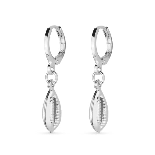 Brinco Lilith Allure Prateado de Argolinha Com Búzios / Lilith Allure Silver Small Hoop Earring with Cowrie Shells