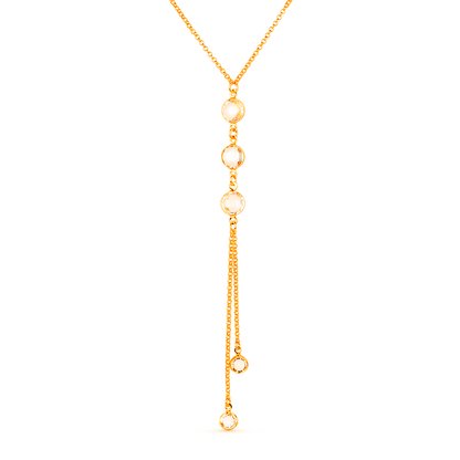 Colar Lilith Allure Dourado Gravatinha com Pontos de Luz / Lilith Allure Gold-Plated Tie Necklace featuring Sparkling Light Points