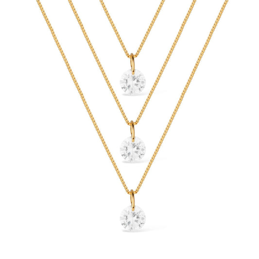 Colar Lilith Allure Dourado Triplo 3 Pontos de Luz em Zircônia / Lilith Allure Gold Triple Necklace with 3 Zirconia Light Points