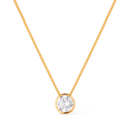 Colar Lilith Allure Dourado Zircônia Ponto de Luz / Lilith Allure Gold-Plated Necklace featuring a Zirconia Light Point Pendant