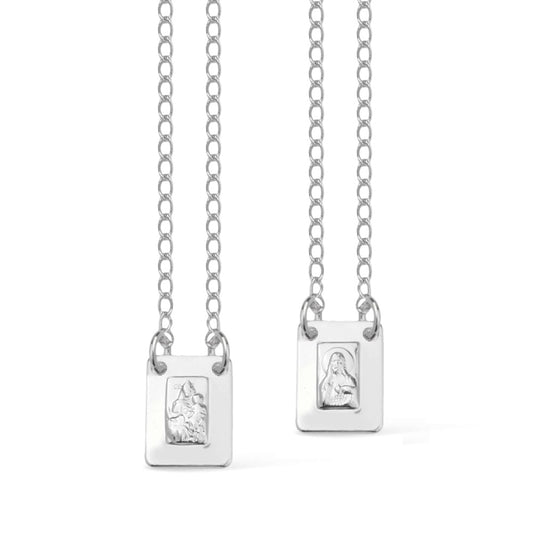 Escapulário Lilith Allure Prateado 70cm / Lilith Allure Silver-Plated Scapular Necklace – 70cm