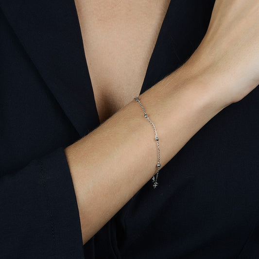 Pulseira Lilith Allure Prateada de Bolinhas Delicada / Lilith Allure Silver Delicate Beaded Bracelet